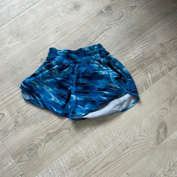 lululemon athletica Pants - Lululemon size 2 running shorts